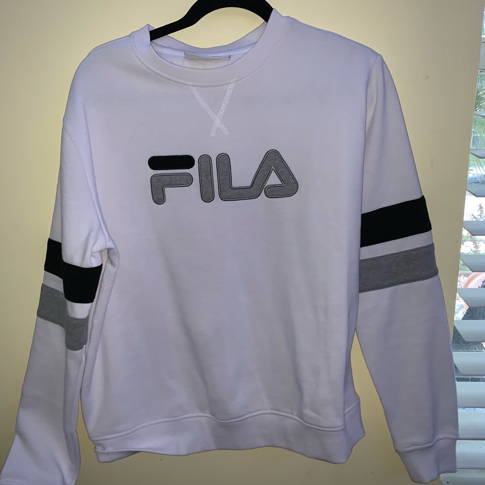 fila sweater